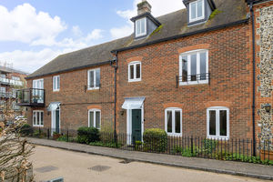 8 Church Leat- click for photo gallery